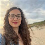 Pedagoga con amplia experiencia en refuerzo educativo y atención logopédica en menores de 3 a 14 años. 
También ofrezco clases particulares de conversación y gramática para extranjeros.